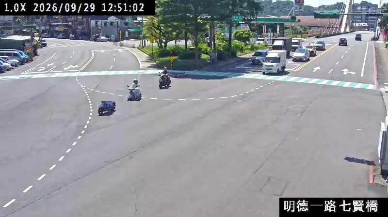 明德一路 七賢橋